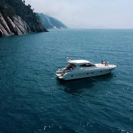 Portofino Yacht Charter 船屋 圣米歇尔迪帕加纳